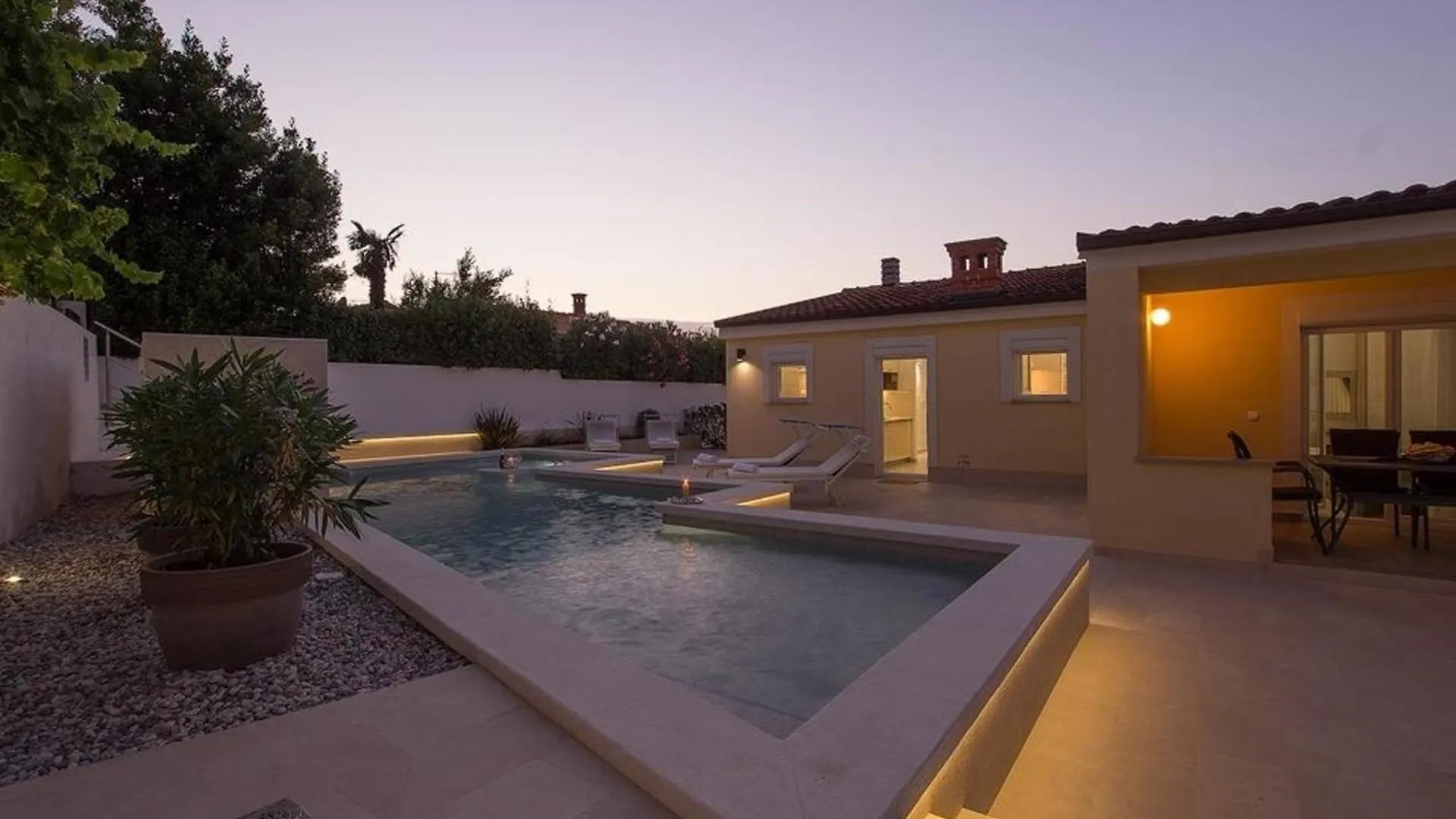 Ferienhaus Mit Privatpool Fuer 7 Personen Ca 110 Qm In Banjole, Istrien Istrische Riviera Holiday home Banjole