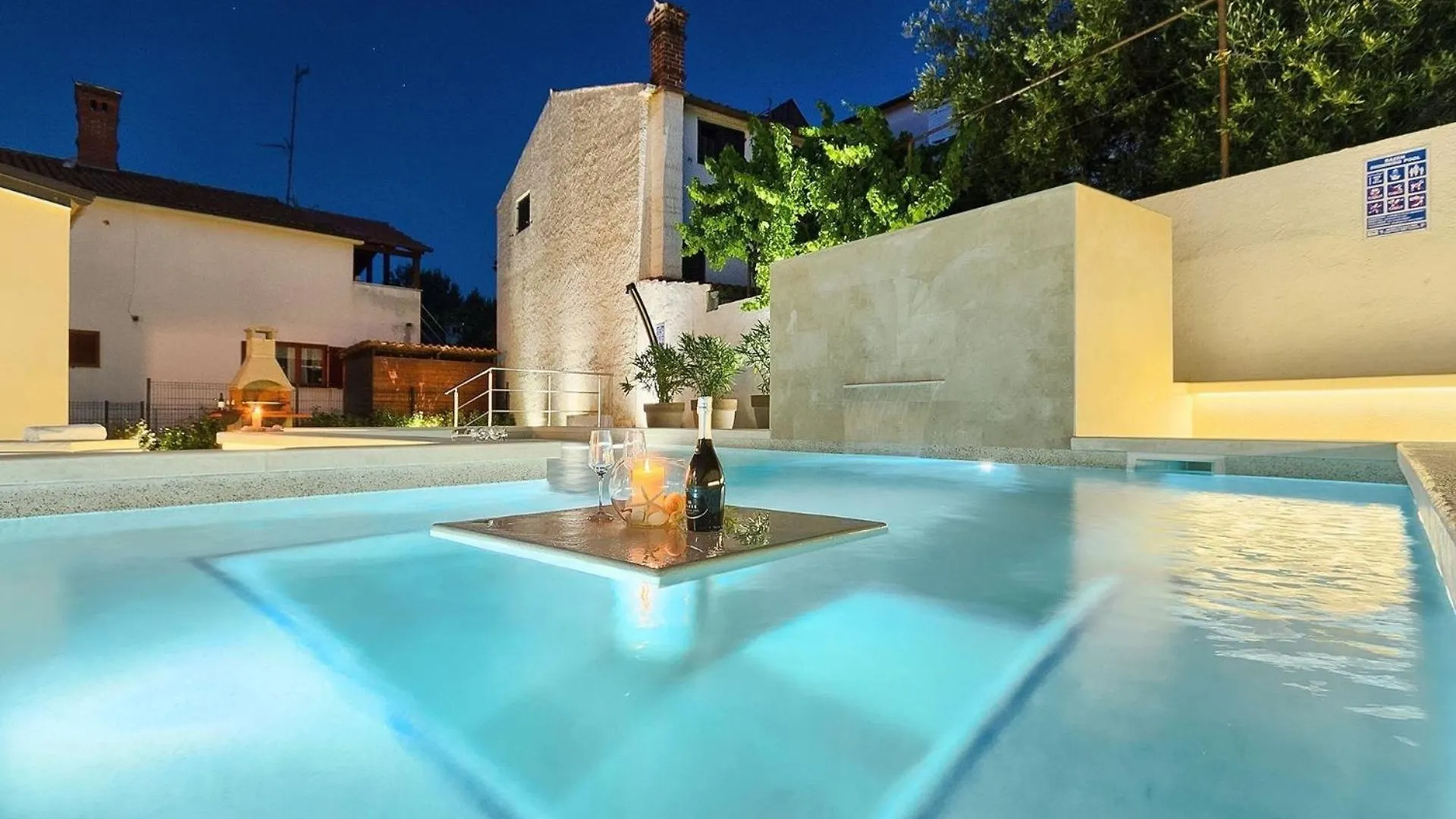 Holiday home Ferienhaus Mit Privatpool Fuer 7 Personen Ca 110 Qm In Banjole, Istrien Istrische Riviera